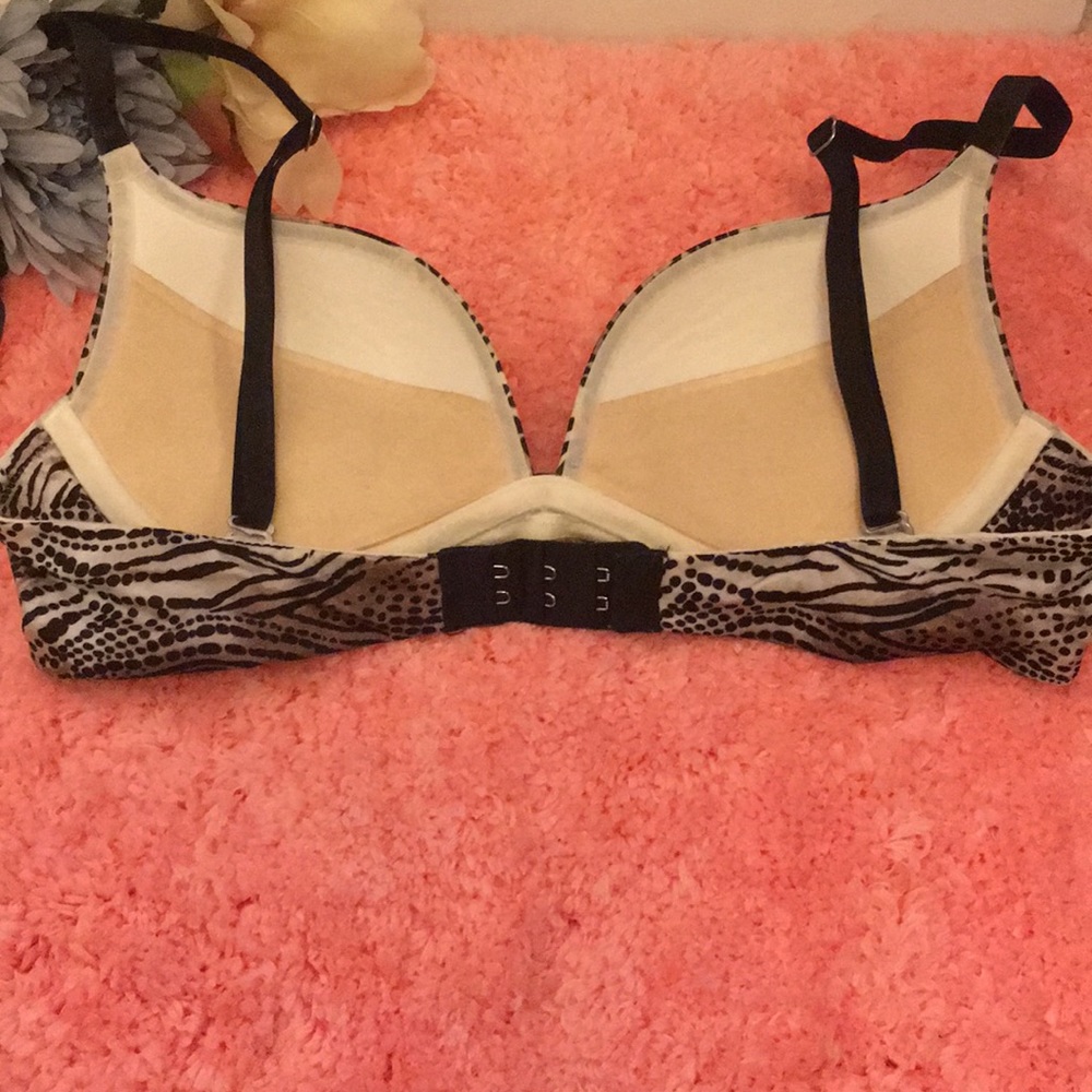 sale Victoria’s Secret Biofit Push-Up Bra - Picture 6 of 8